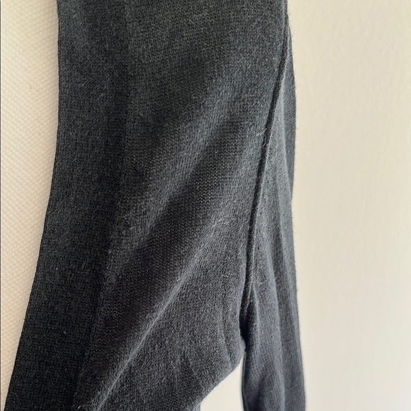 Black Button-Up Cardigan - Picture 6 of 8